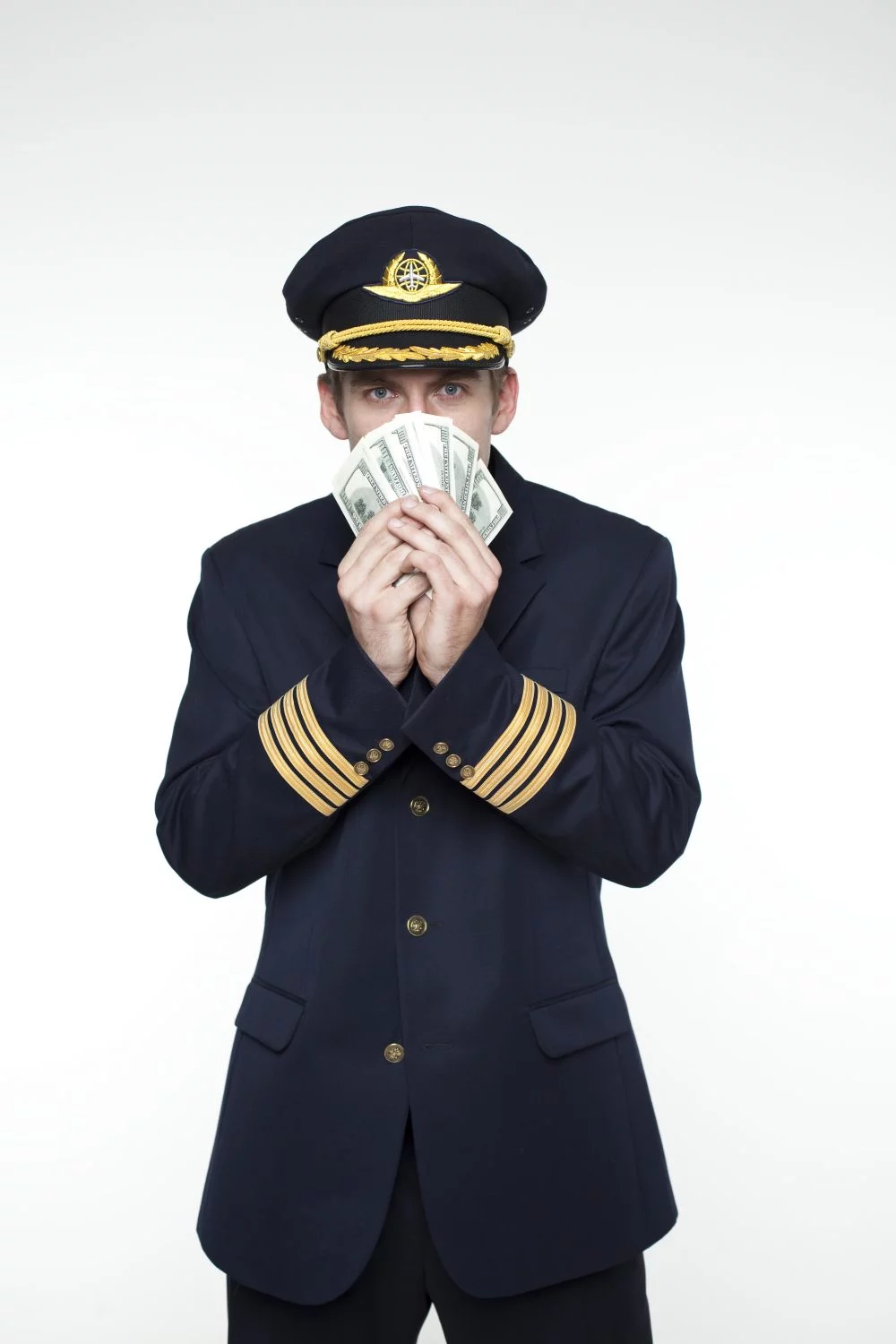Commercial pilot salary What is the salary of an airline pilot
