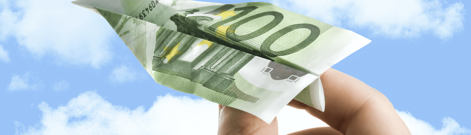how much money a pilot make how much money a pilot make