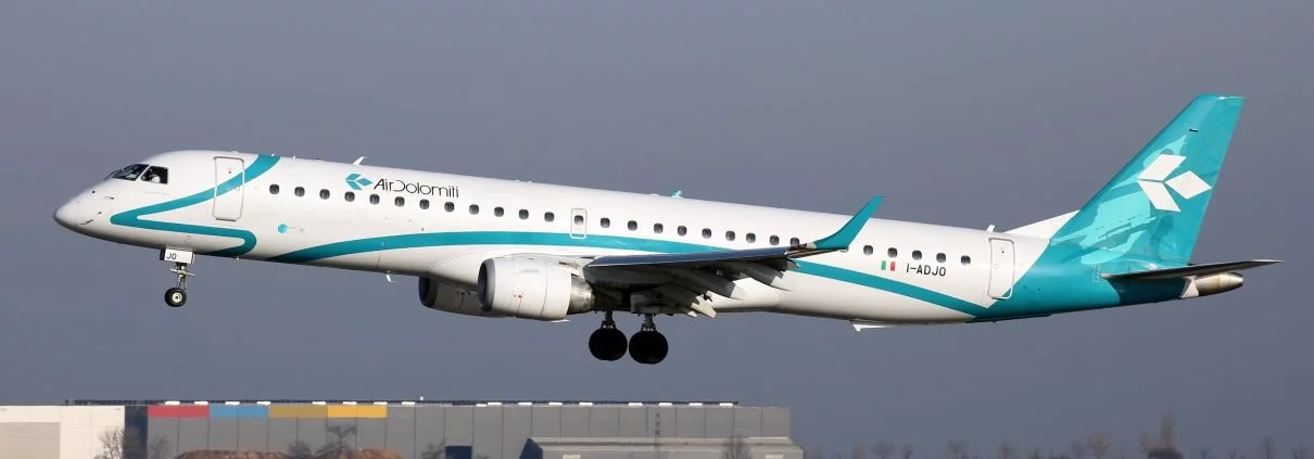 Air Dolomiti First Officer Embraer E195 aircraft
