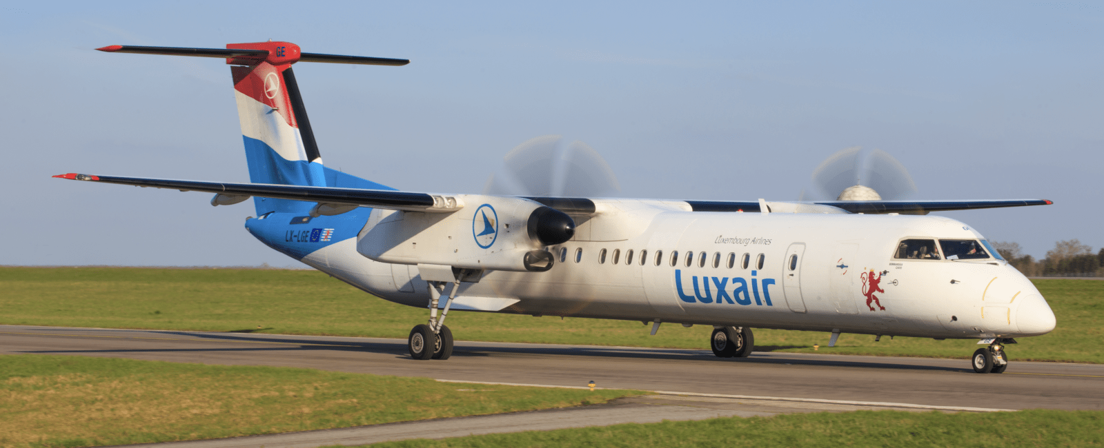 Luxair Banner | FlightDeckFriend.com Luxair Pilot Recruitment