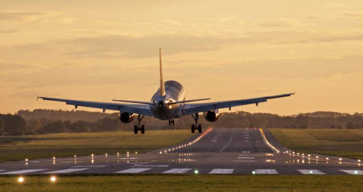 A look at how long it takes from start to finish to complete commercial pilot training