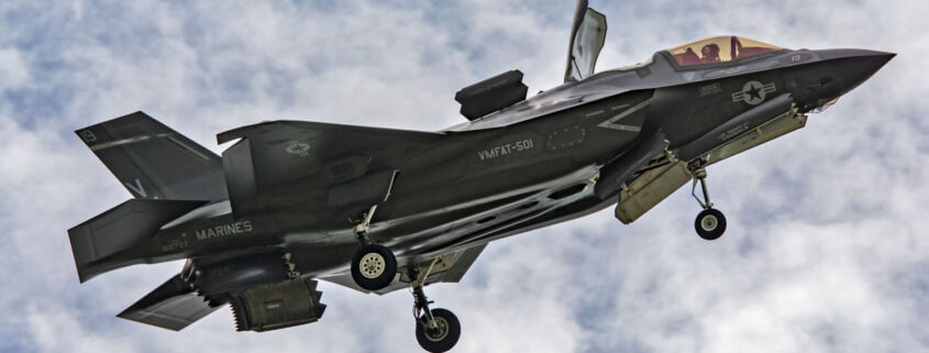 An F35 reversing in flight