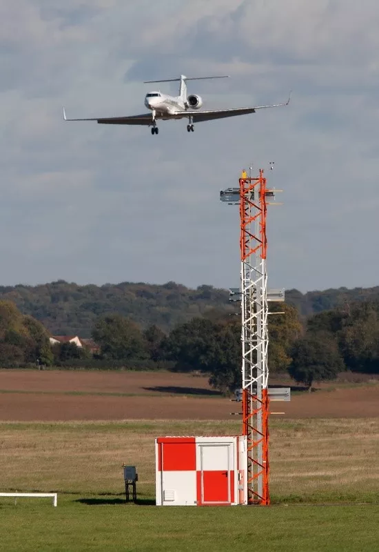 Picture of an ILS Glide Slope