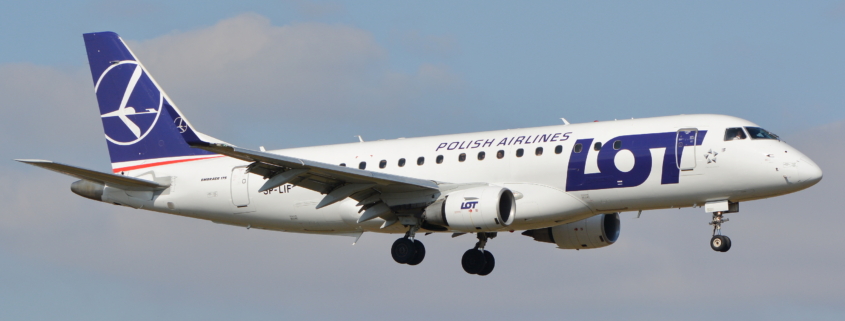 LOT E170 First Officer aircraft